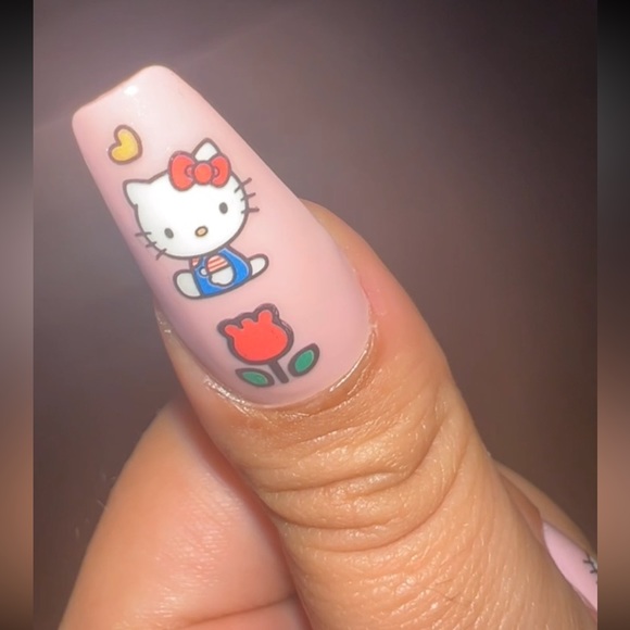 Hello Kitty Theme Nail Decals - Picture 4 of 4